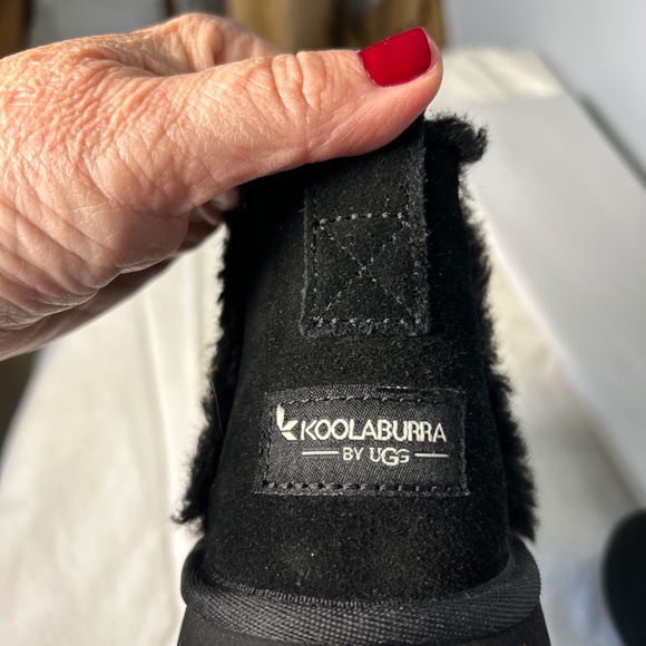 Koolabura by UGG | Mini platform Bootie | Black | Size 7 | New - Picture 6 of 6